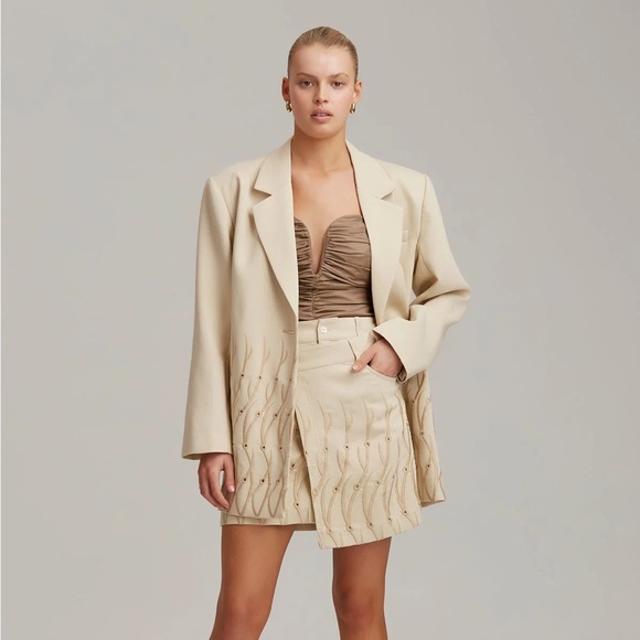 C/MEO Collective Jackets & Blazers - C/MEO Collective Persuasive Blazer Tan Size 6 Medium